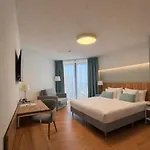 Pinea Hotel apartamentowy 4*