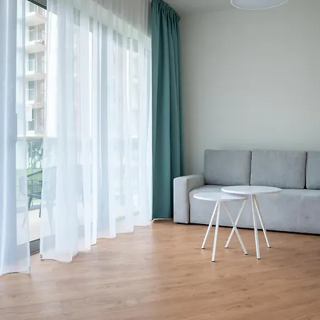 Pinea Apartahotel