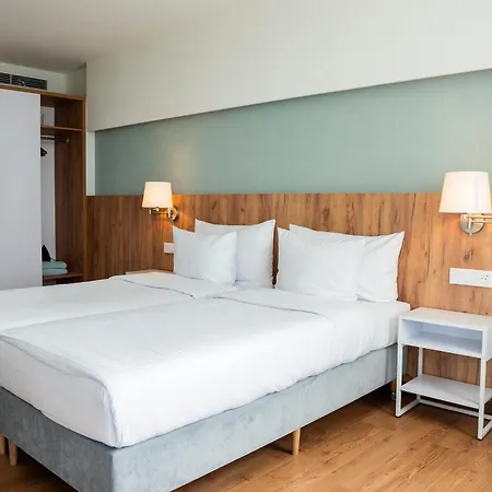 Apartahotel Pinea